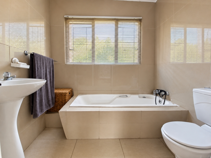 3 Bedroom Property for Sale in Uitsig Free State